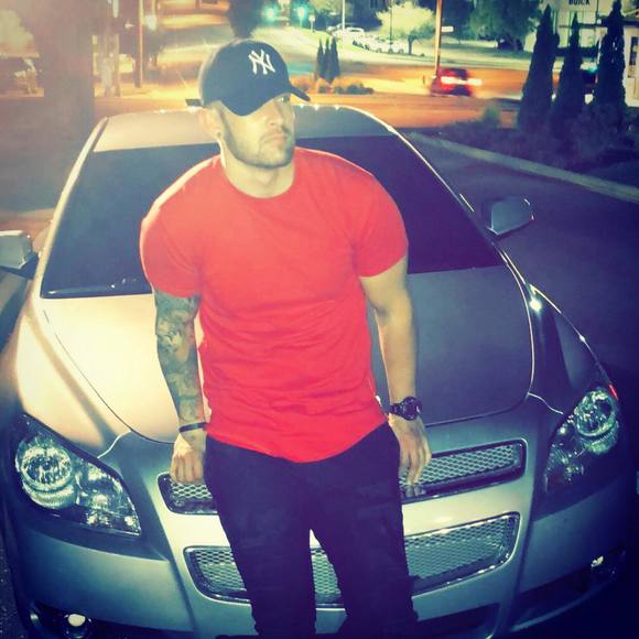 Meet your Posher, Tyler - Picture 1 of 1